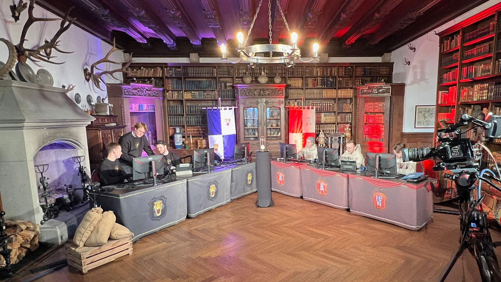 CAGGTUS Gaming Festival - Behind the Scenes Regie